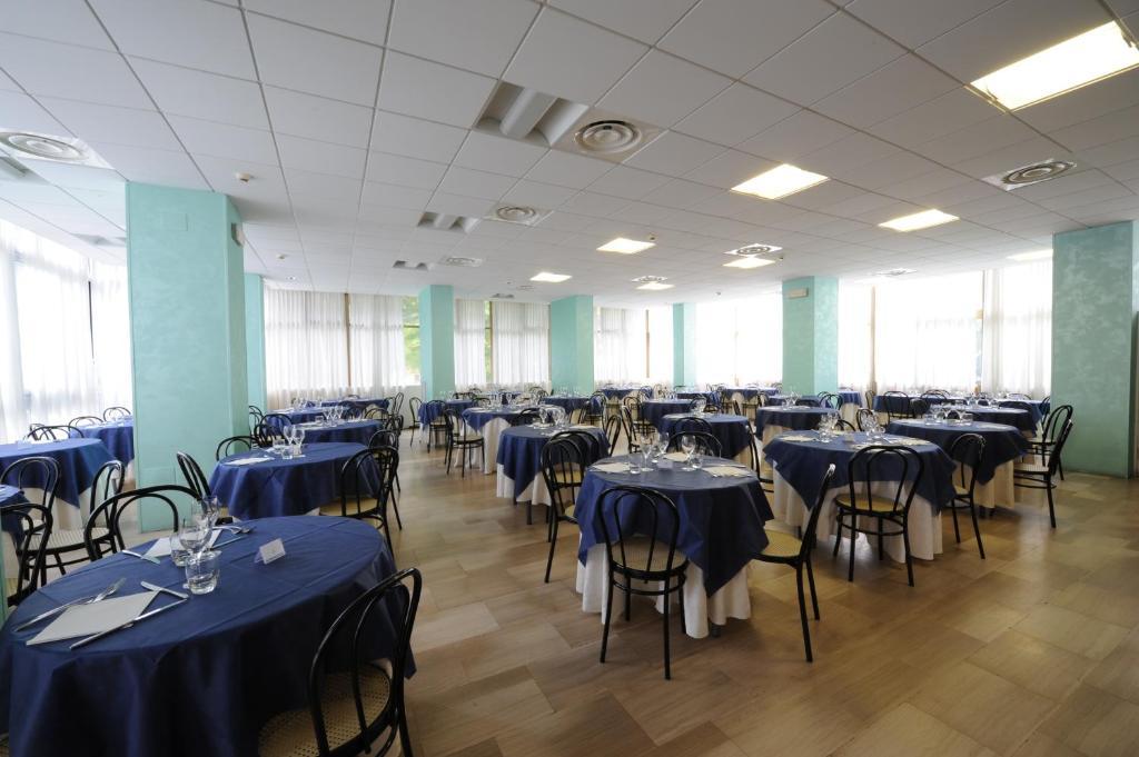 Hotel Royal Pesaro Eksteriør bilde
